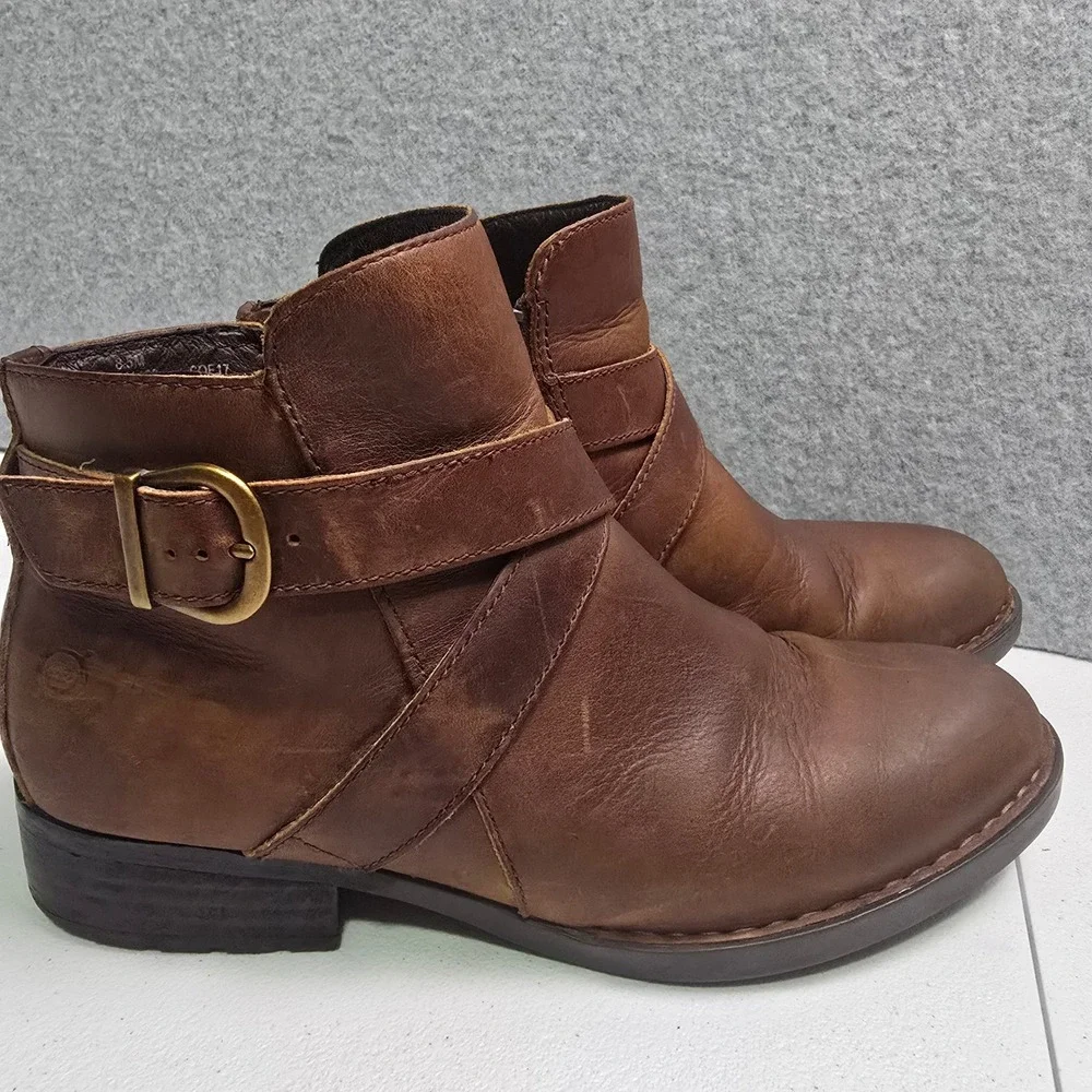 Born Womens Brown Leather Ankle Boots Buckle Strap Side Zip F11406 Size 8.5 M